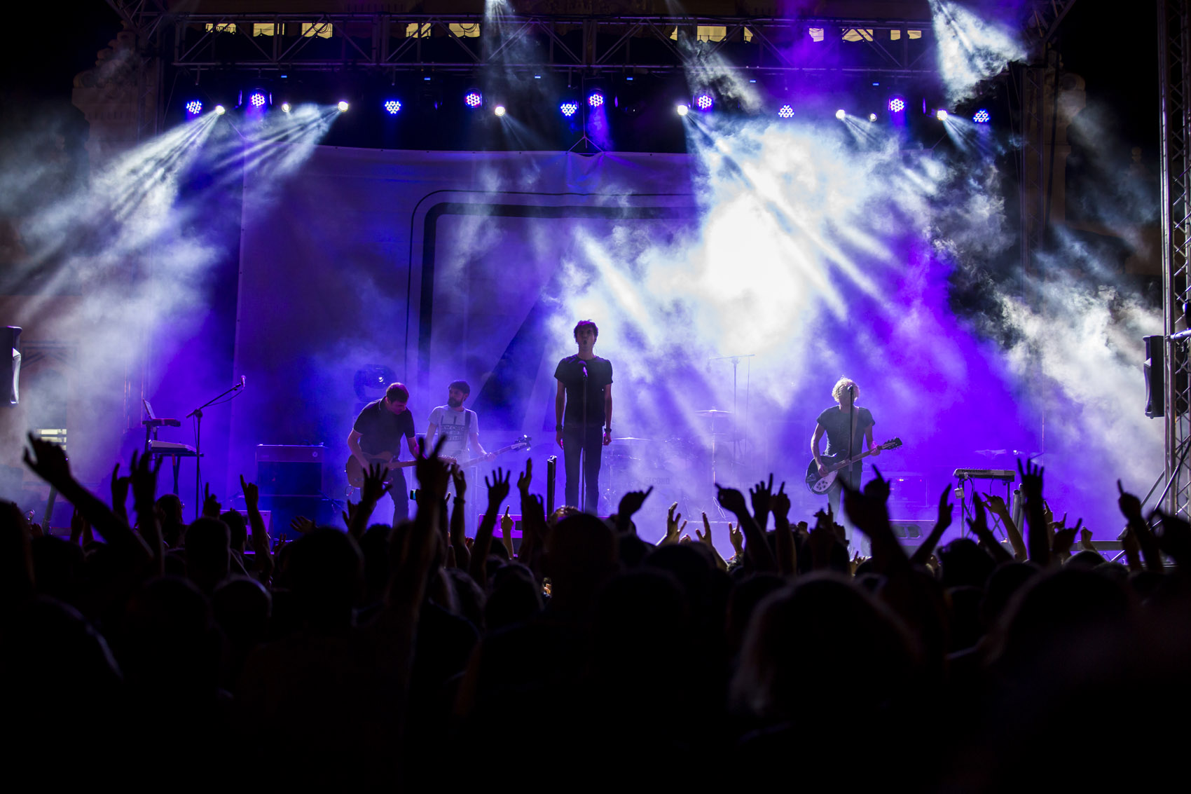 feria de cieza 2016 murcia equipos de sonido e iluminación conciertos en directo eventos concierto second plaza de españa